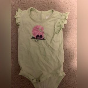 Carhartt onesie size 6-9months